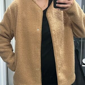 Joie tan Sherpa Style coat